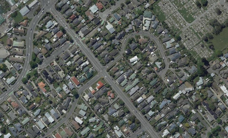 2/2 Deloraine Street, Somerfield, Christchurch - Carousel 1