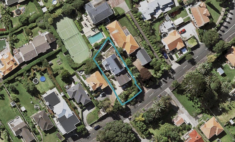 14 Paerimu Street, Orakei, Auckland - Carousel 1
