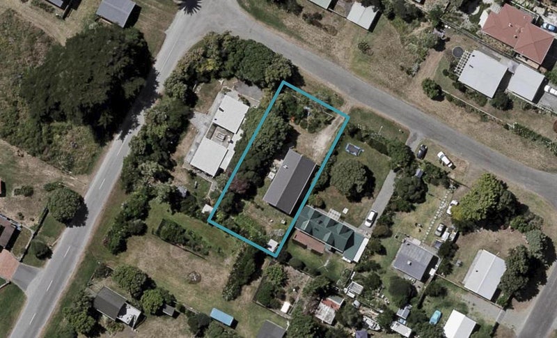 4 Nicholas Street, Te Horo Beach - Carousel 1