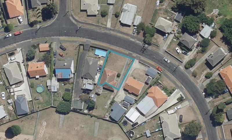 1/31 Churchill Avenue, Maeroa, Hamilton - Carousel 1