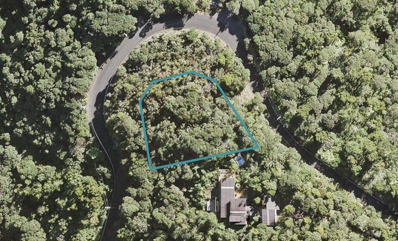 111 Lone Kauri Road, Karekare, Auckland - Carousel 1