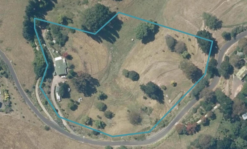 50 Ballantyne Road, Poraiti, Napier - Carousel 1