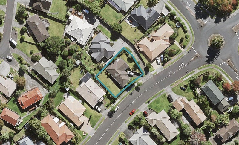 7 Bluebird Crescent, Unsworth Heights, Auckland - Carousel 1