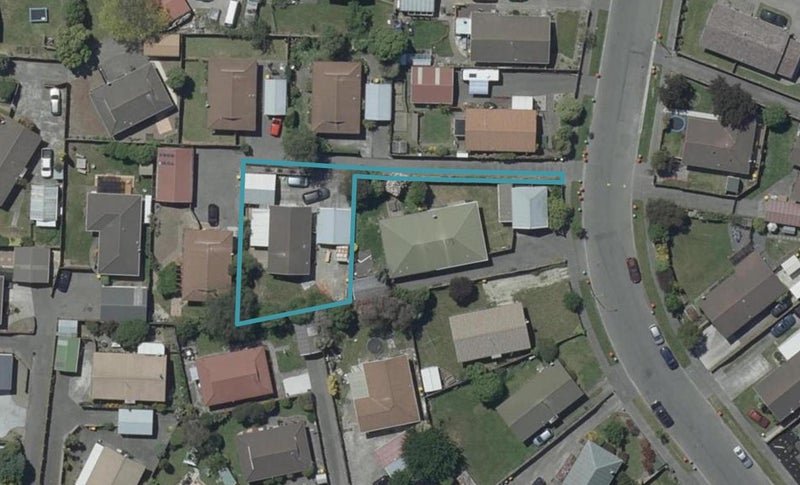 15 Raymond Road, Bromley, Christchurch - Carousel 1
