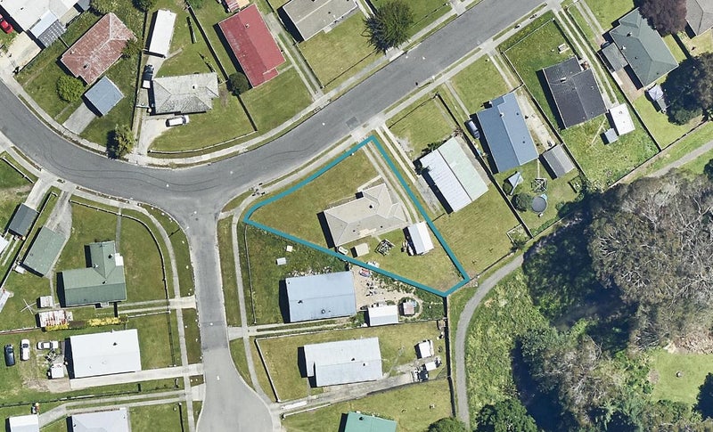17 Harold Crescent, Fordlands, Rotorua - Carousel 1