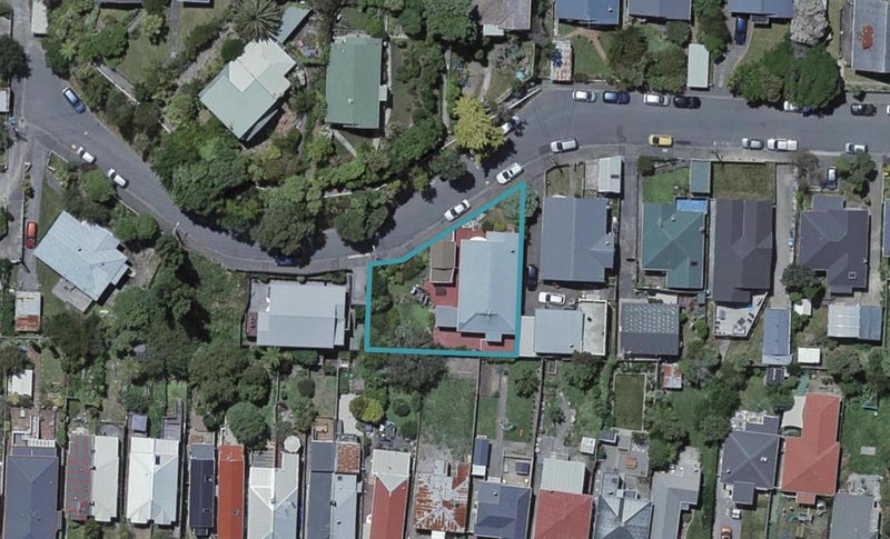 11 Akatea Street, Berhampore, Wellington - Carousel 1