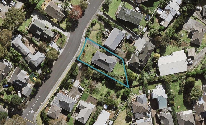 3 Sunnyridge Place, Hillsborough, Auckland - Carousel 1
