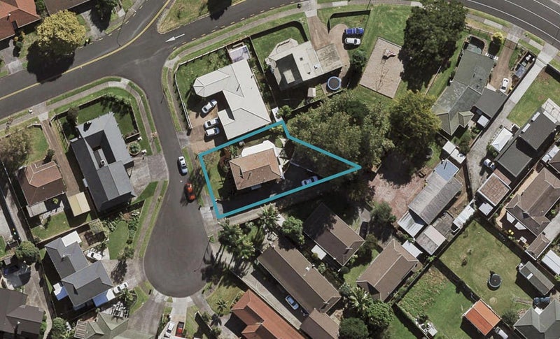 4 Parera Place, Papatoetoe, Auckland - Carousel 1