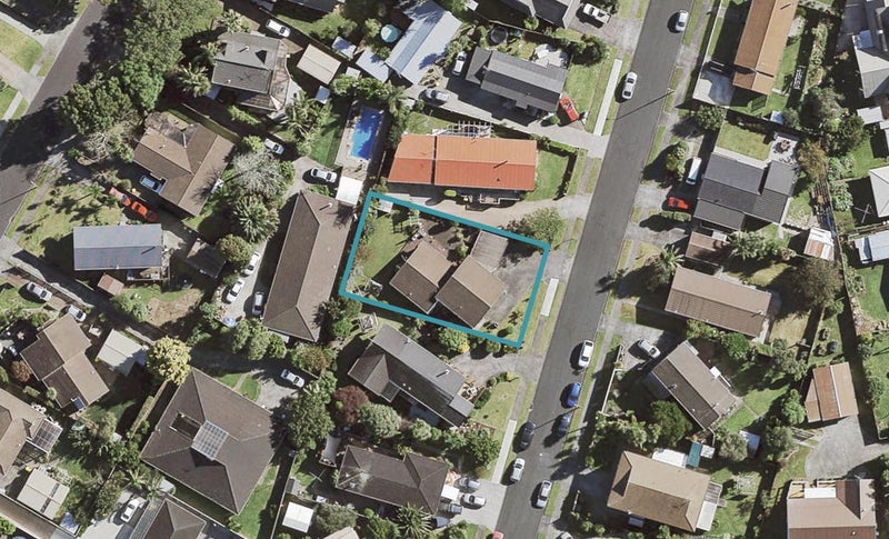 7 Hoylake Place, Wattle Downs, Auckland - Carousel 1