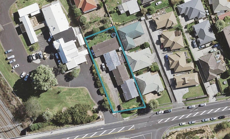 4/6 Clevedon Road, Papakura, Papakura - Carousel 1