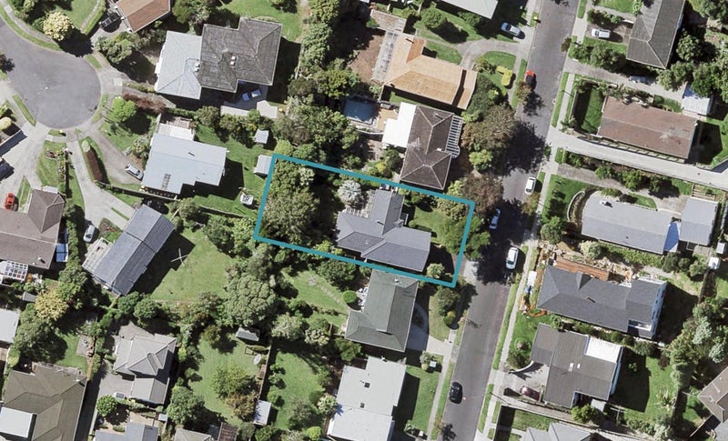 17B Sorrel Crescent, Bucklands Beach, Auckland - Carousel 1