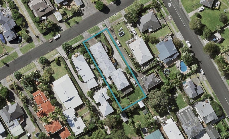 3/70 Beresford Street, Bayswater, Auckland - Carousel 1