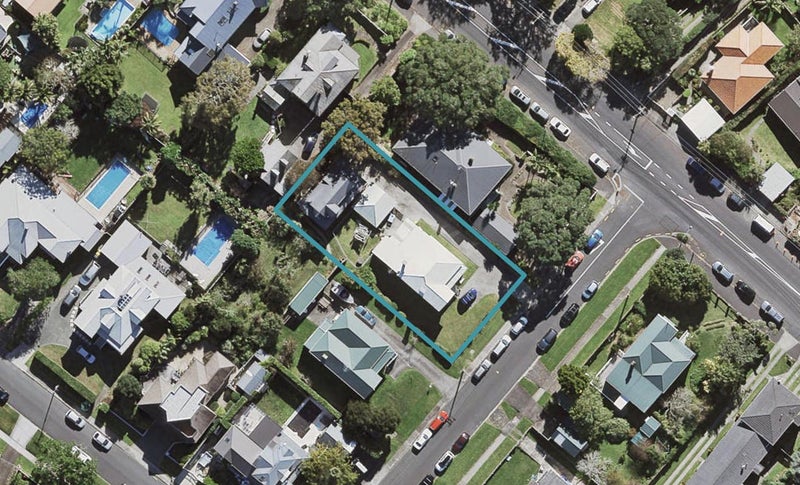 3 Mariposa Crescent, Birkenhead, Auckland - Carousel 1