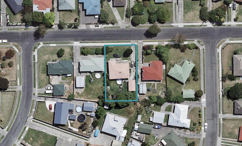 11 Darwin Crescent, Maraenui, Napier - Carousel 1