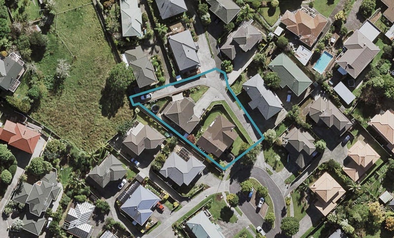 1/14 Mossop Rise, Glenfield, Auckland - Carousel 1