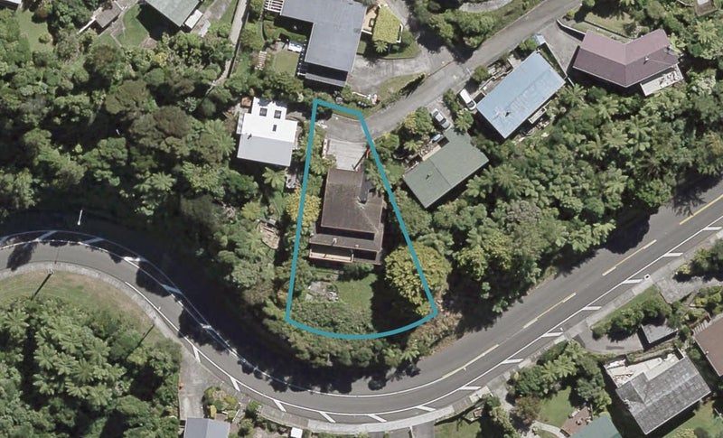 25 Vista Grove, Kelson, Lower Hutt - Carousel 1