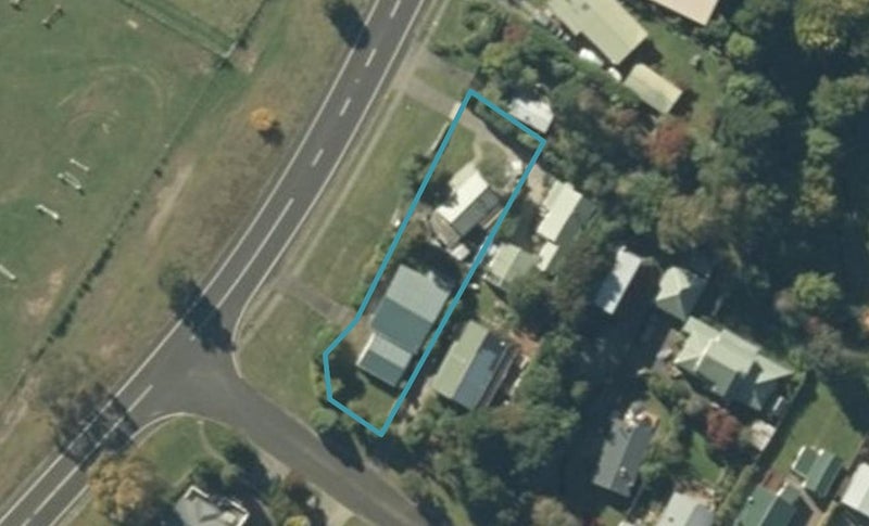 1 Kutai Street, Turangi, Tūrangi - Carousel 1
