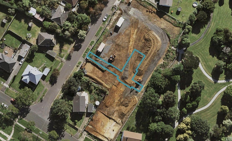 6 Nuanua Lane, One Tree Hill, Auckland - Carousel 1