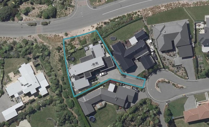 8 The Ridge, Kennedys Bush, Christchurch - Carousel 1