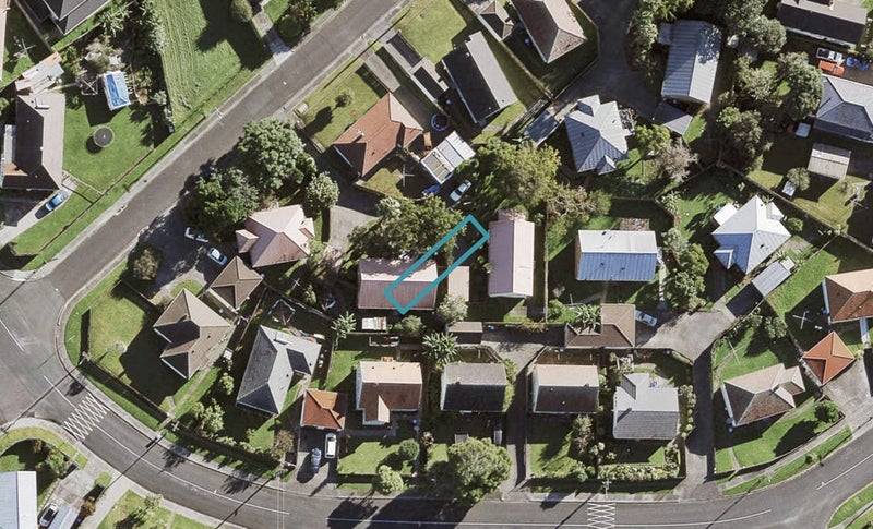 5 Huakaroro Road, Mount Roskill, Auckland - Carousel 1