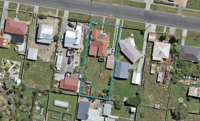168 Bann Street, Bluff - Carousel 1