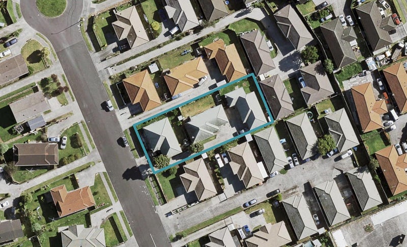1/49 Robert Skelton Place, Clendon Park, Auckland - Carousel 1