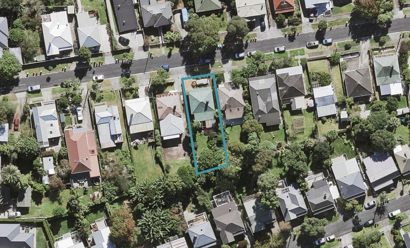 20 Fourth Avenue, Kingsland, Auckland - Carousel 1