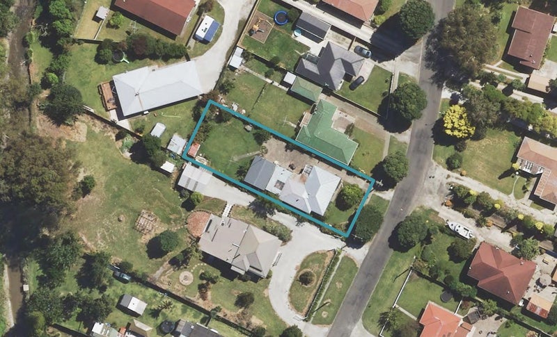 14 Pine Street, Mangapapa, Gisborne - Carousel 1