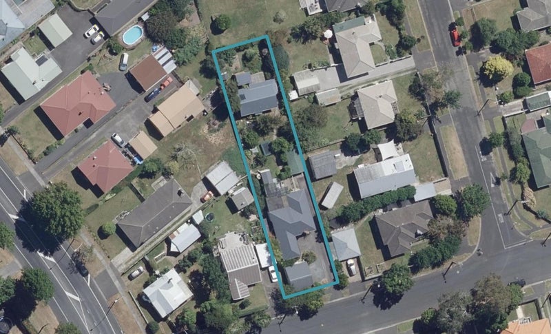 89 Cook Street, Hamilton East, Hamilton - Carousel 1