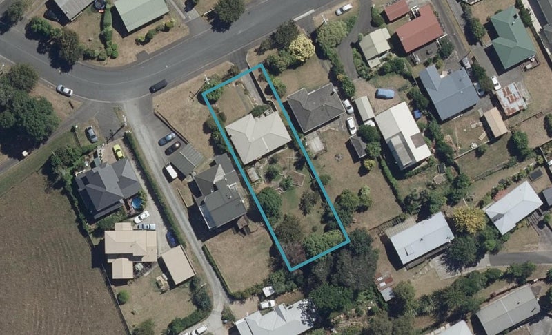 39 Gibson Road, Dinsdale, Hamilton - Carousel 1