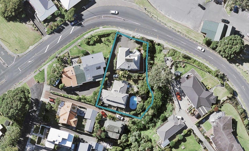 1 Granger Road, Cockle Bay, Auckland - Carousel 1