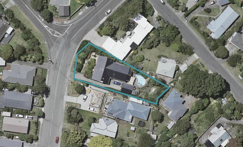 90 Matai Road, Raumati South, Paraparaumu - Carousel 1