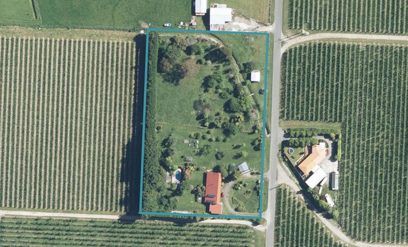 306 Chamberlain Street, Lower Moutere - Carousel 1