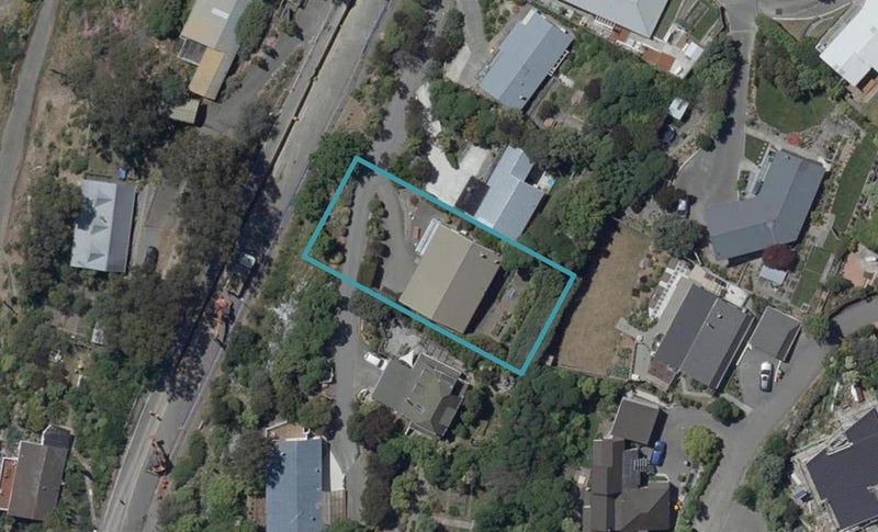 22 Cannon Hill Crescent, Mount Pleasant, Christchurch - Carousel 1