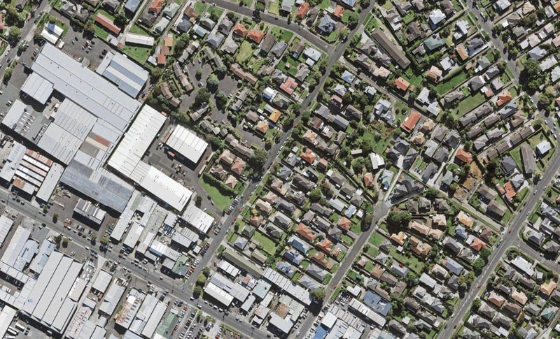40 Dornwell Road, Mount Roskill, Auckland - Carousel 1