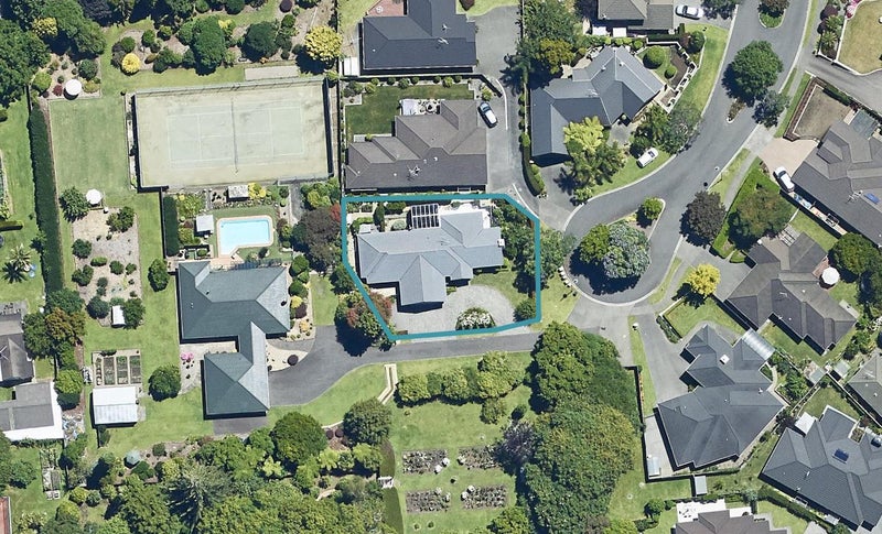 70 Raukawa Drive, Bethlehem, Tauranga - Carousel 1
