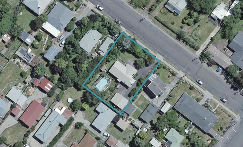 82 Bell Street, Featherston - Carousel 1