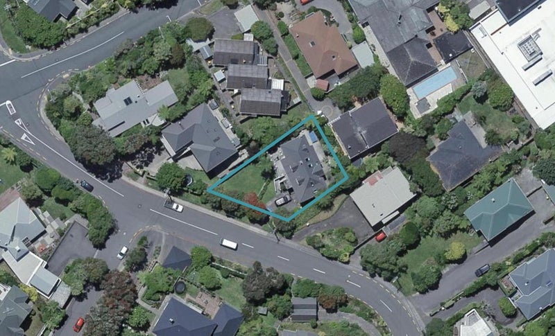 25 Nicholson Road, Khandallah, Wellington - Carousel 1