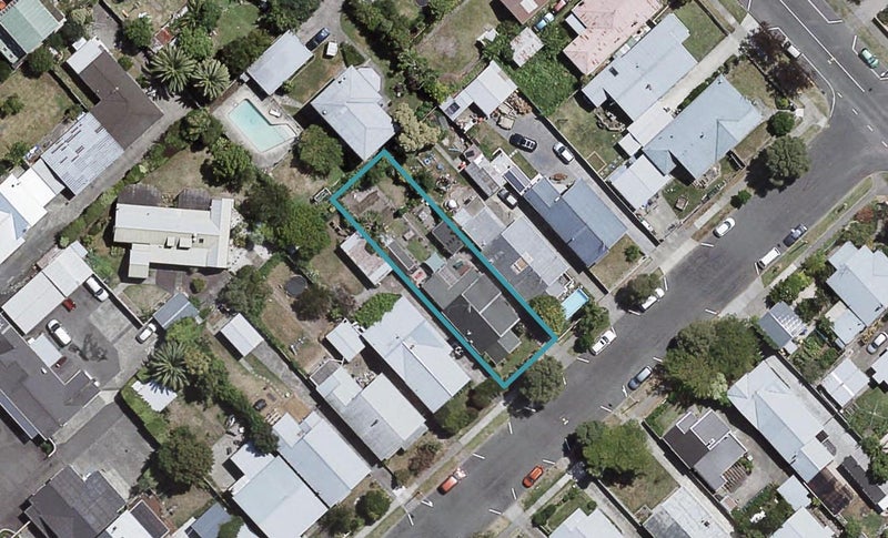 6 Campaign Street, Napier South, Napier - Carousel 1