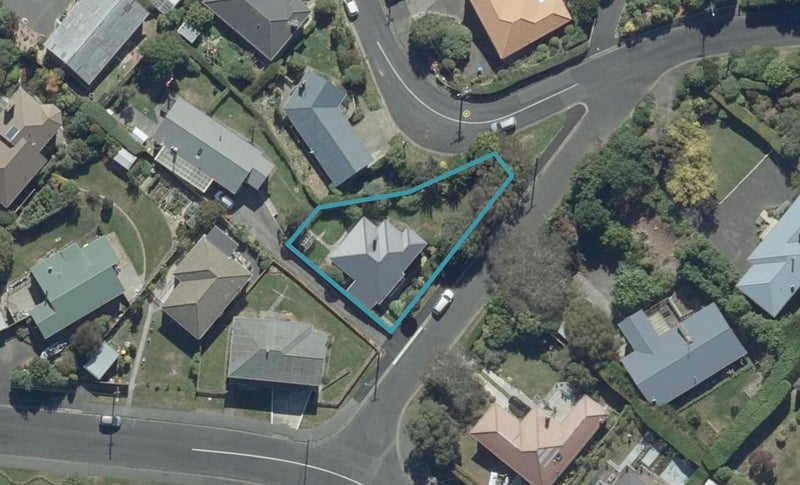 19 Kenilworth Street, Waverley, Dunedin - Carousel 1