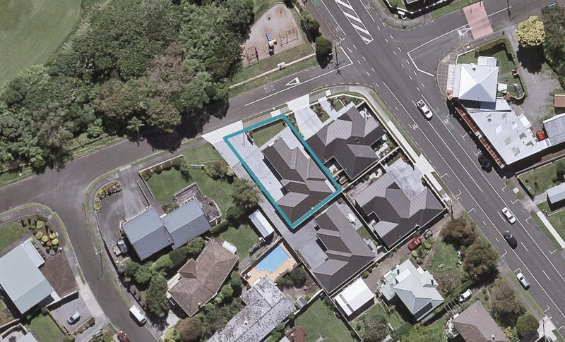 3 Te Mete Terrace, Merrilands, New Plymouth - Carousel 1