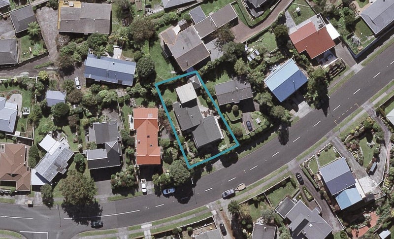 180 Govett Avenue, Frankleigh Park, New Plymouth - Carousel 1