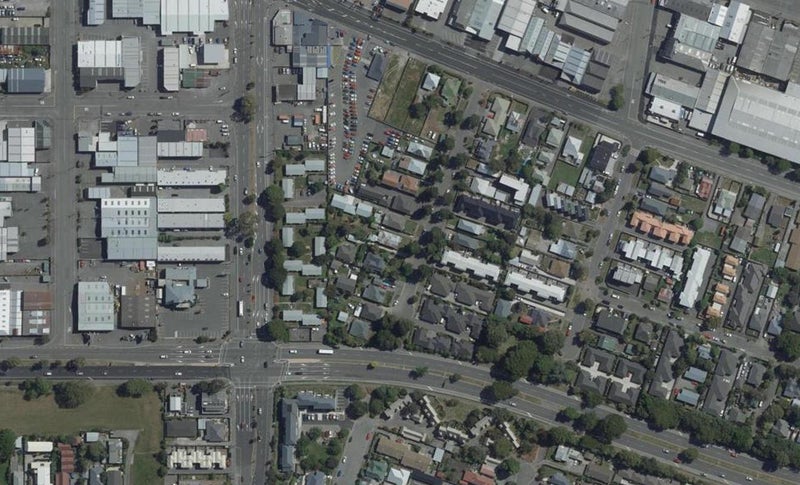 1/11 Defoe Place, Waltham, Christchurch - Carousel 1