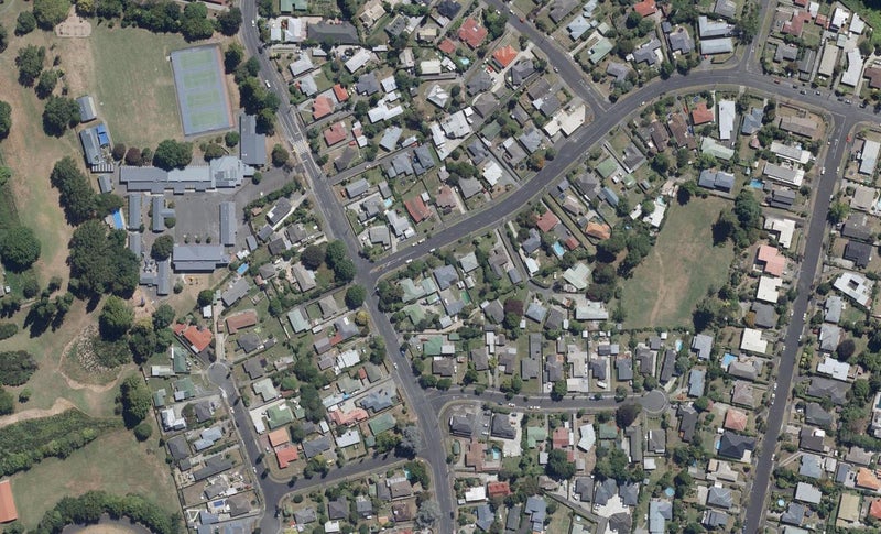 2 Edinburgh Road, Hillcrest, Hamilton - Carousel 1