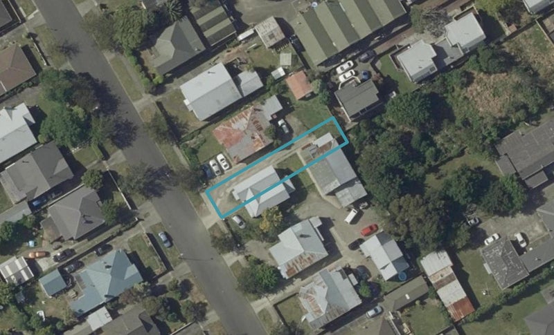 17 Bryant Street, Takaro, Palmerston North - Carousel 1