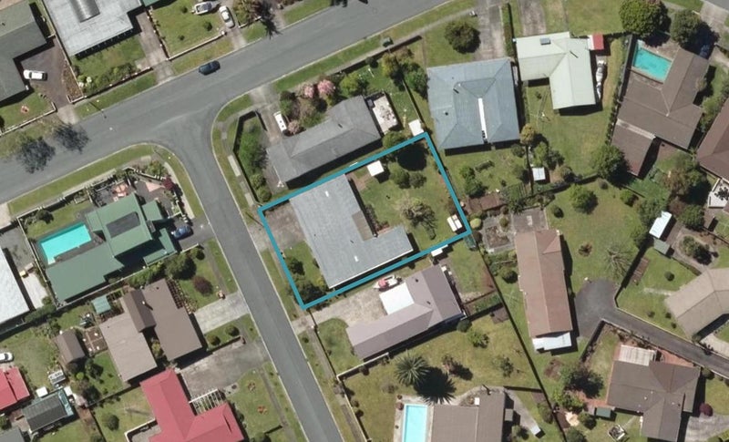 3 Windsor Avenue, Kamo, Whangarei - Carousel 1