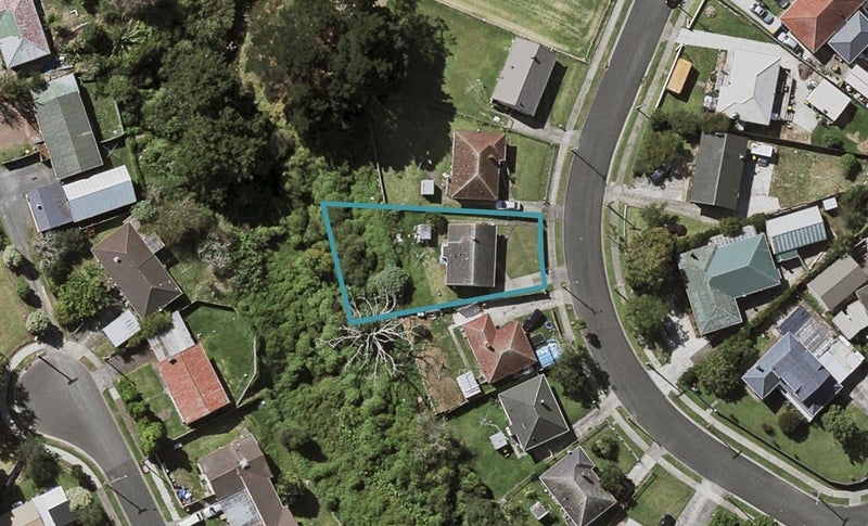 53 Antrim Crescent, Otara, Auckland - Carousel 1