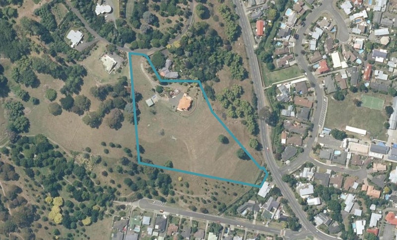 104 Puketapu Road, Taradale, Napier - Carousel 1