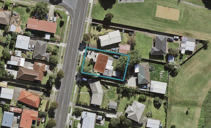 44 Harania Avenue, Favona, Auckland - Carousel 1