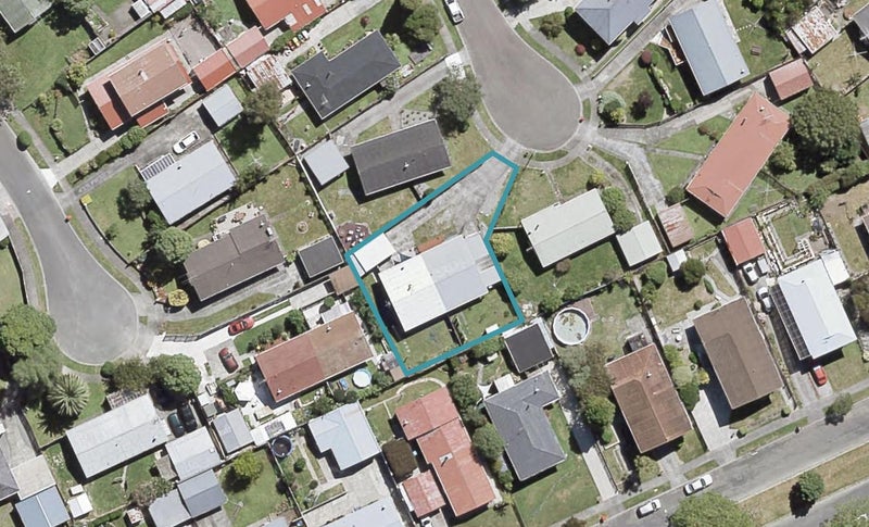 1/10 Topeka Grove, Totara Park, Upper Hutt - Carousel 1